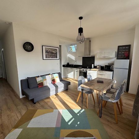 Appartement Le Madargue Idealement Place Châtel-Guyon Extérieur photo